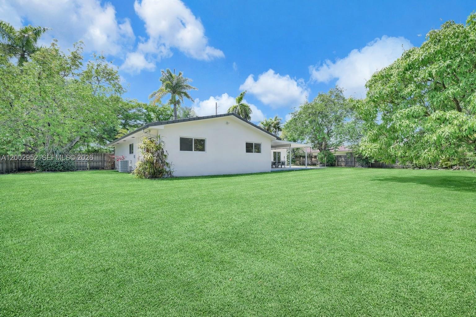 8405 SW 144th St, Palmetto Bay FL 33158
