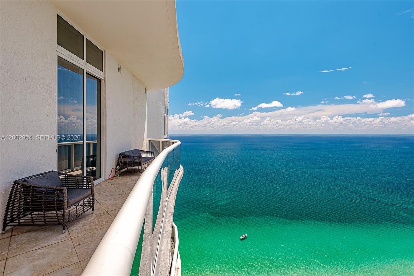 15901 Collins Ave #4302, Sunny Isles Beach FL 33160
