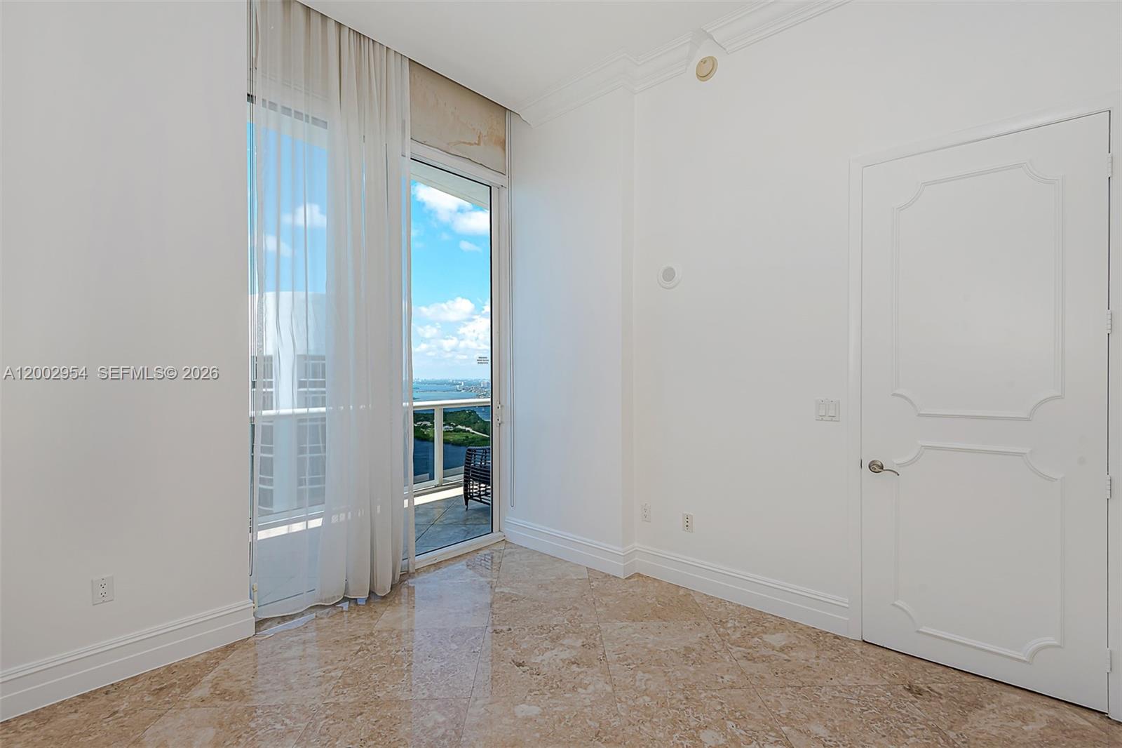 15901 Collins Ave #4302, Sunny Isles Beach FL 33160