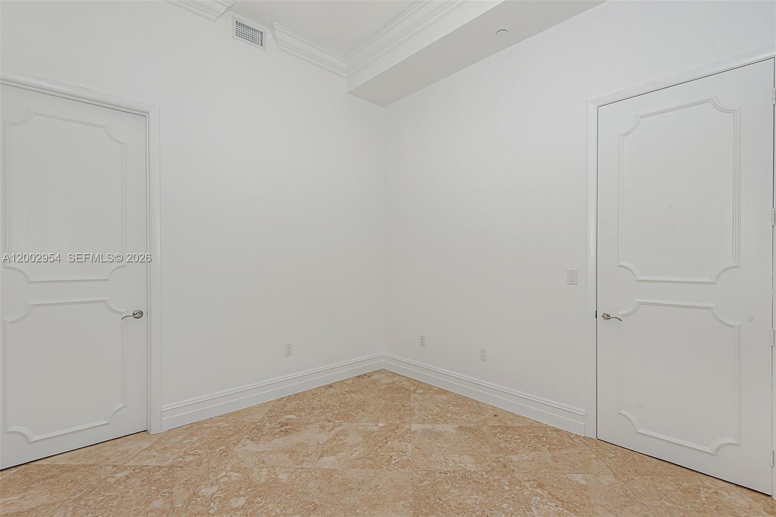 15901 Collins Ave #4302, Sunny Isles Beach FL 33160