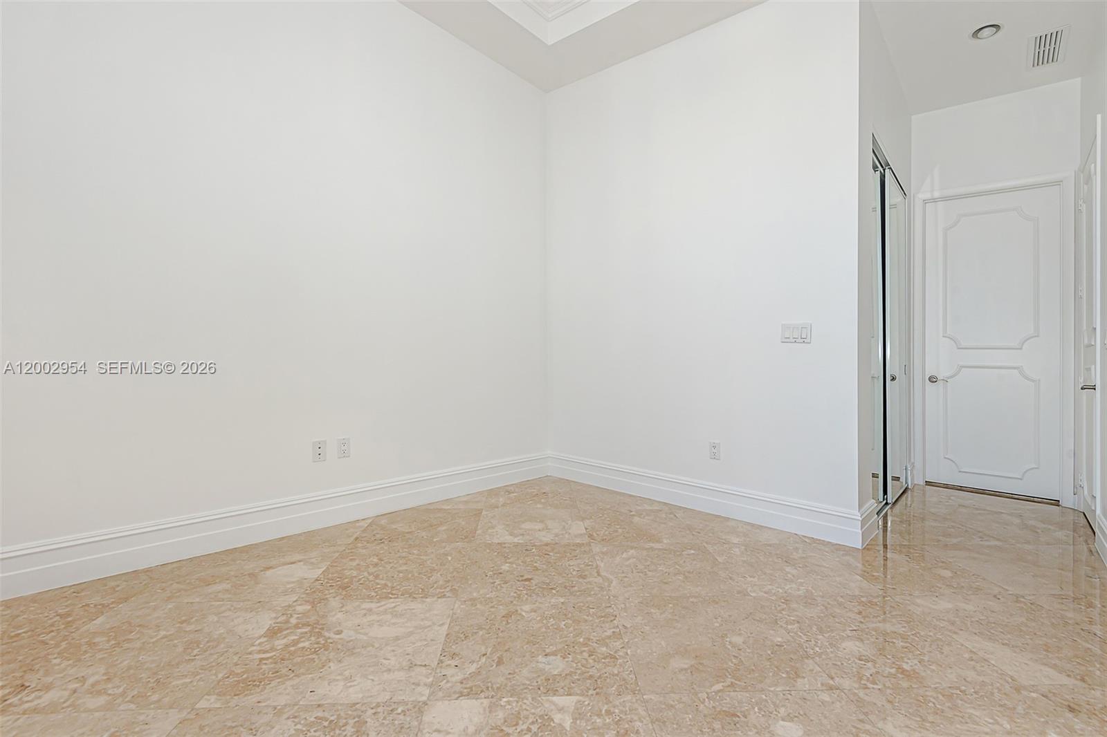 15901 Collins Ave #4302, Sunny Isles Beach FL 33160