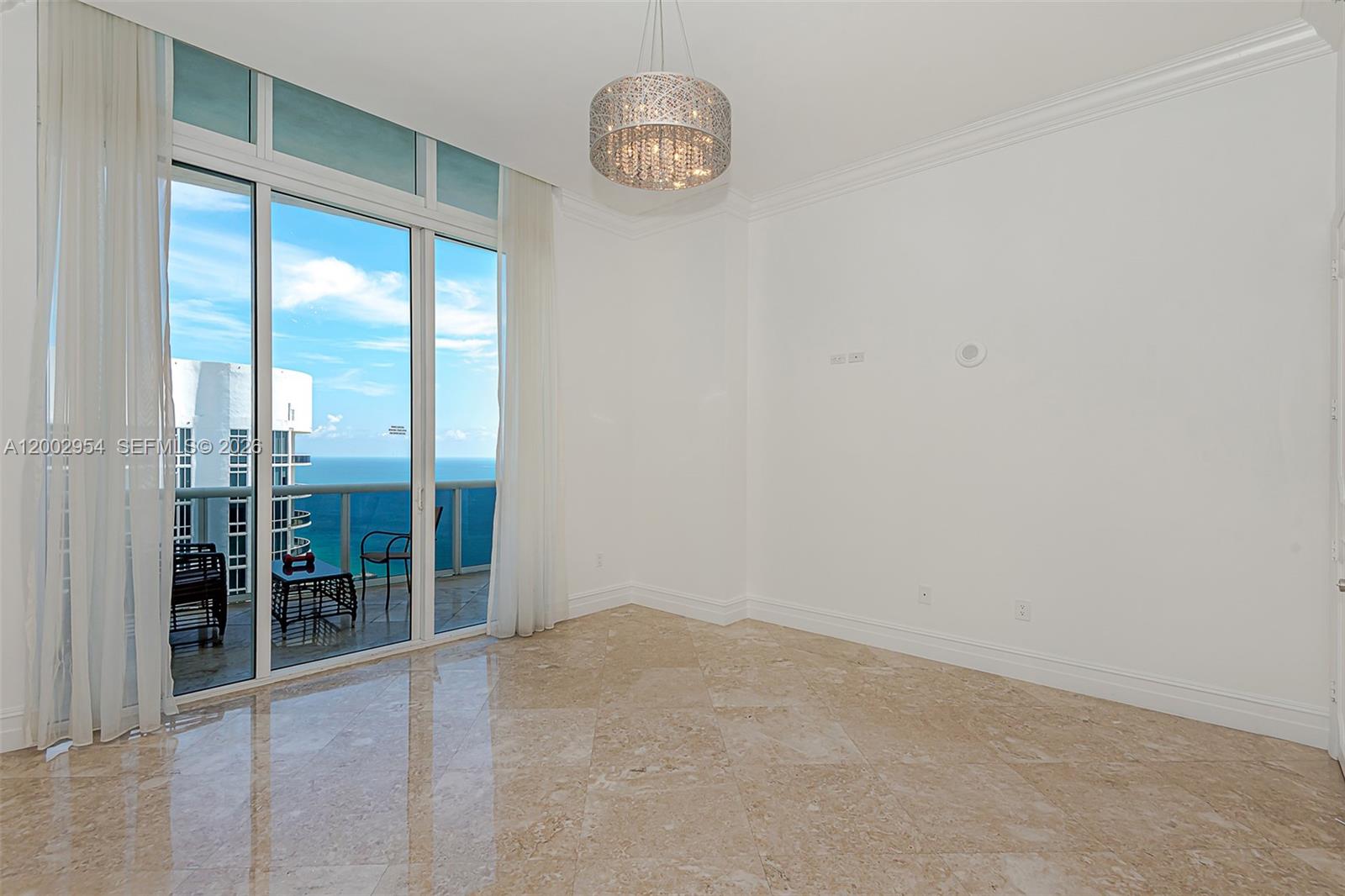 15901 Collins Ave #4302, Sunny Isles Beach FL 33160