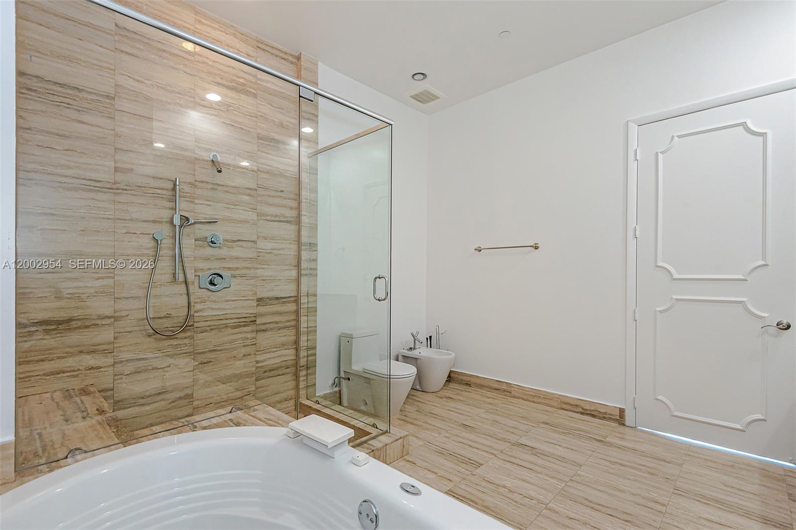 15901 Collins Ave #4302, Sunny Isles Beach FL 33160