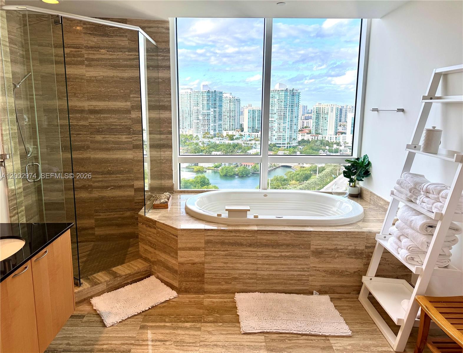 15901 Collins Ave #1804, Sunny Isles Beach FL 33160