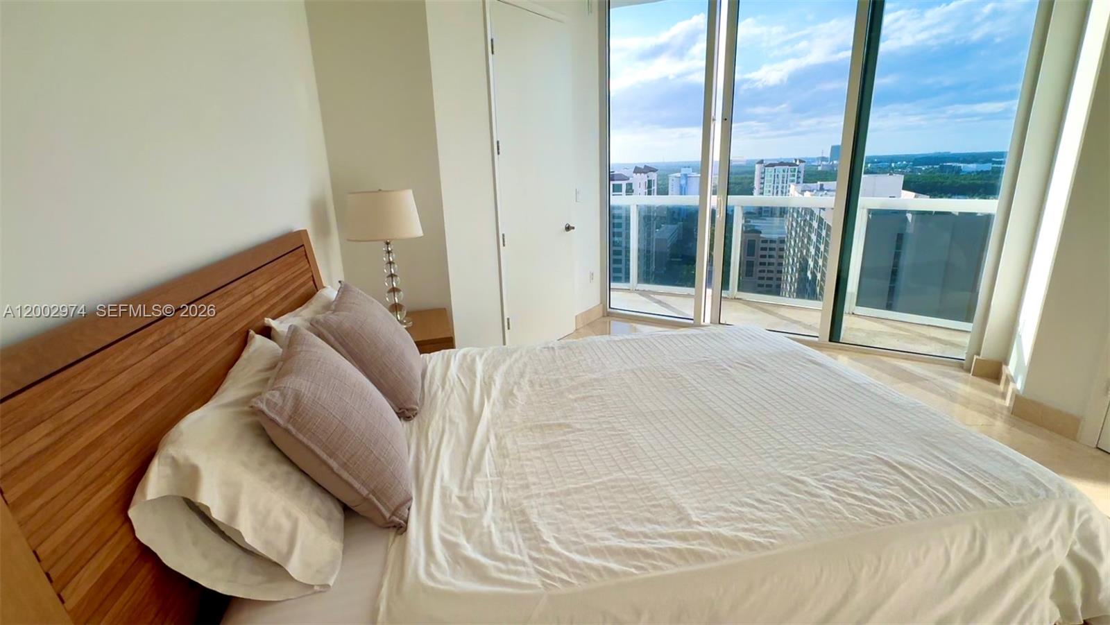 15901 Collins Ave #1804, Sunny Isles Beach FL 33160