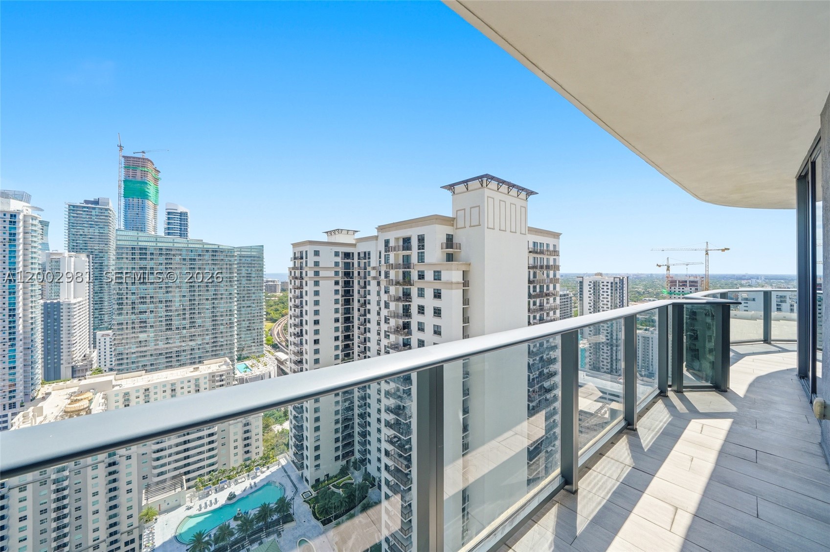 55 SW 9th St #3106, Miami FL 33130
