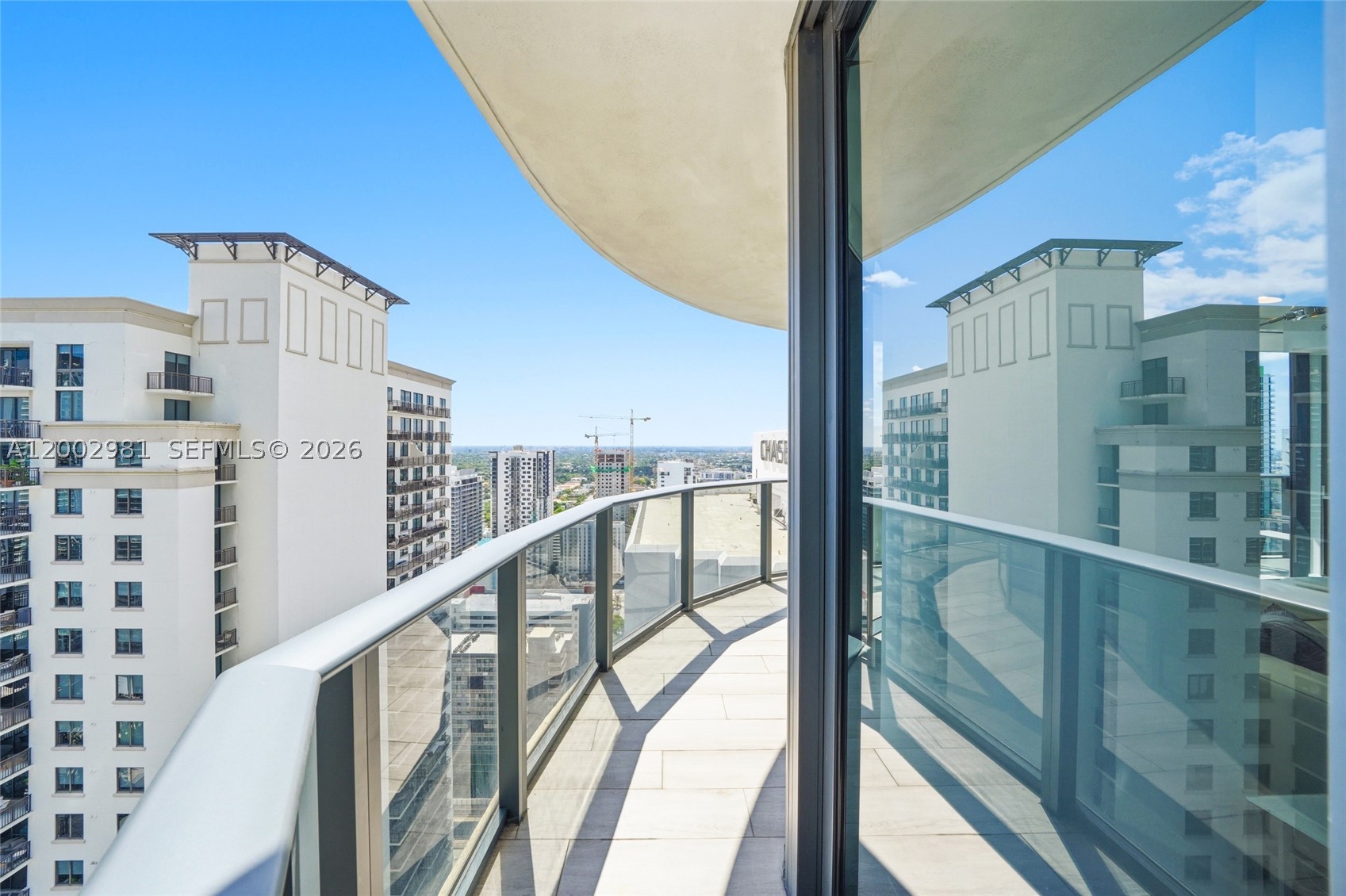 55 SW 9th St #3106, Miami FL 33130