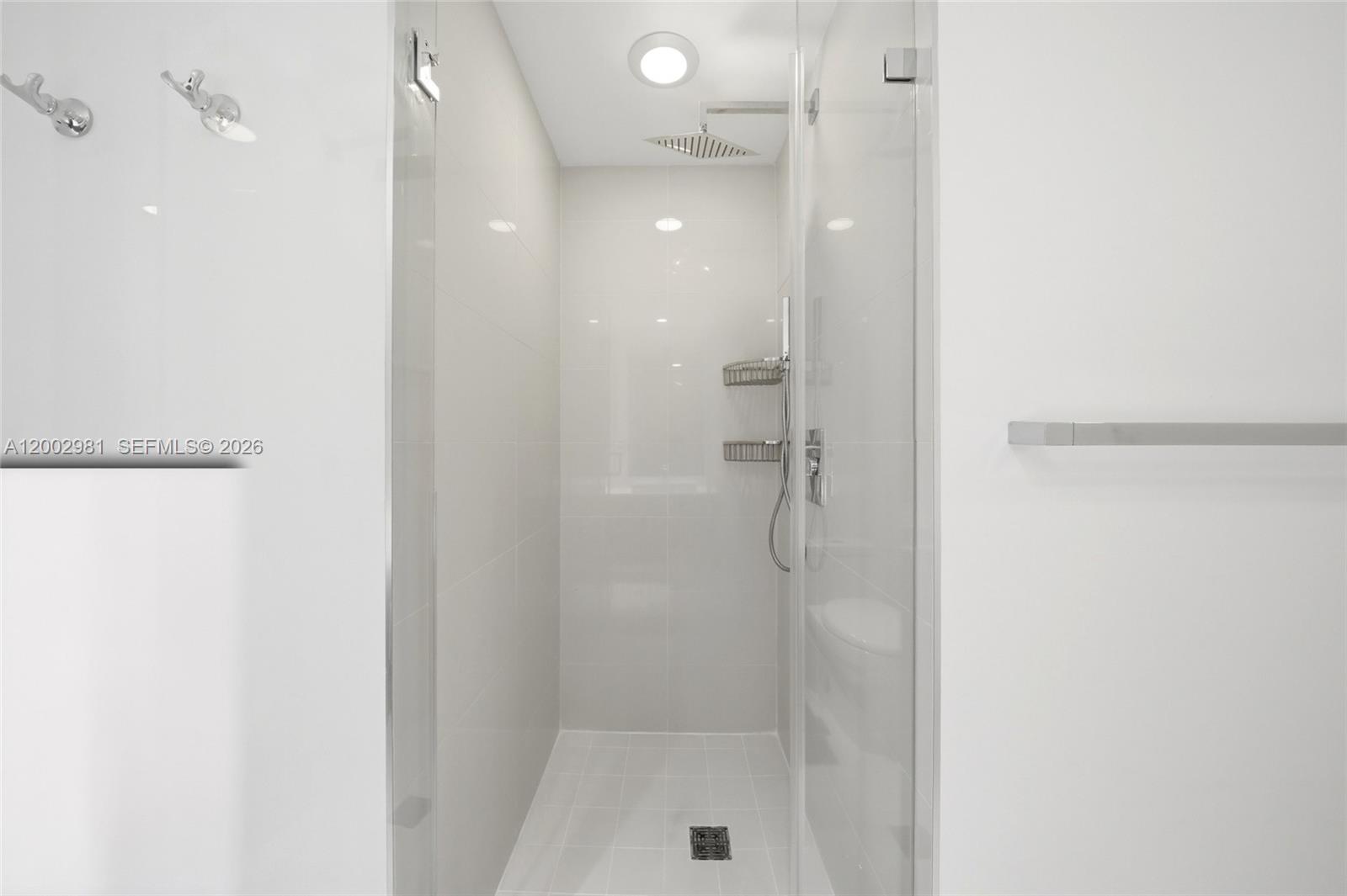 55 SW 9th St #3106, Miami FL 33130