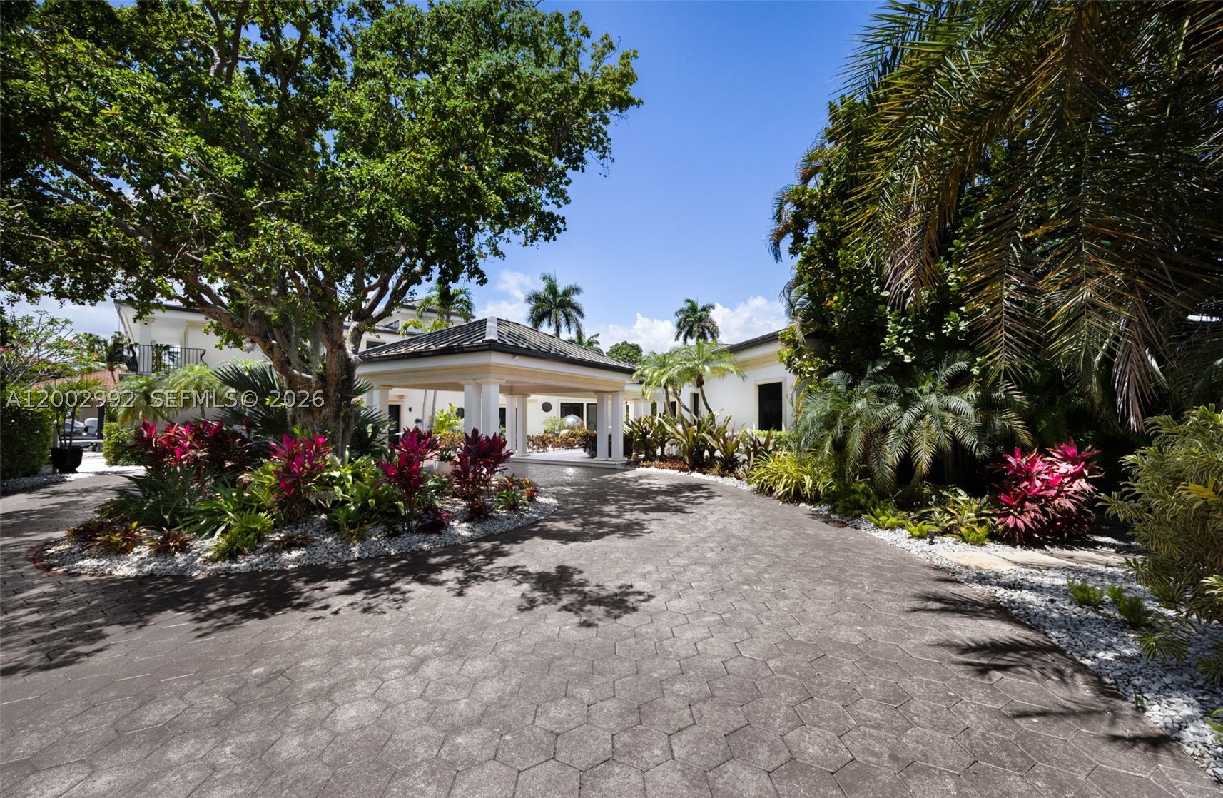 2300 Aqua Vista Blvd, Fort Lauderdale FL 33301