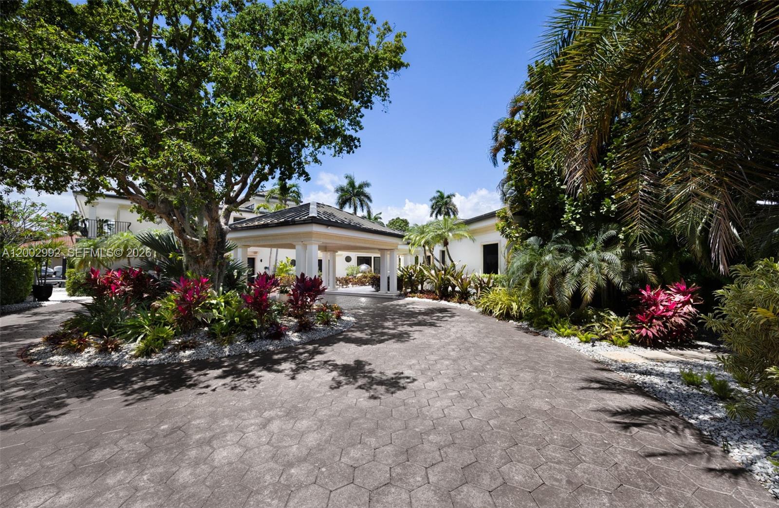 2300 Aqua Vista Blvd, Fort Lauderdale FL 33301