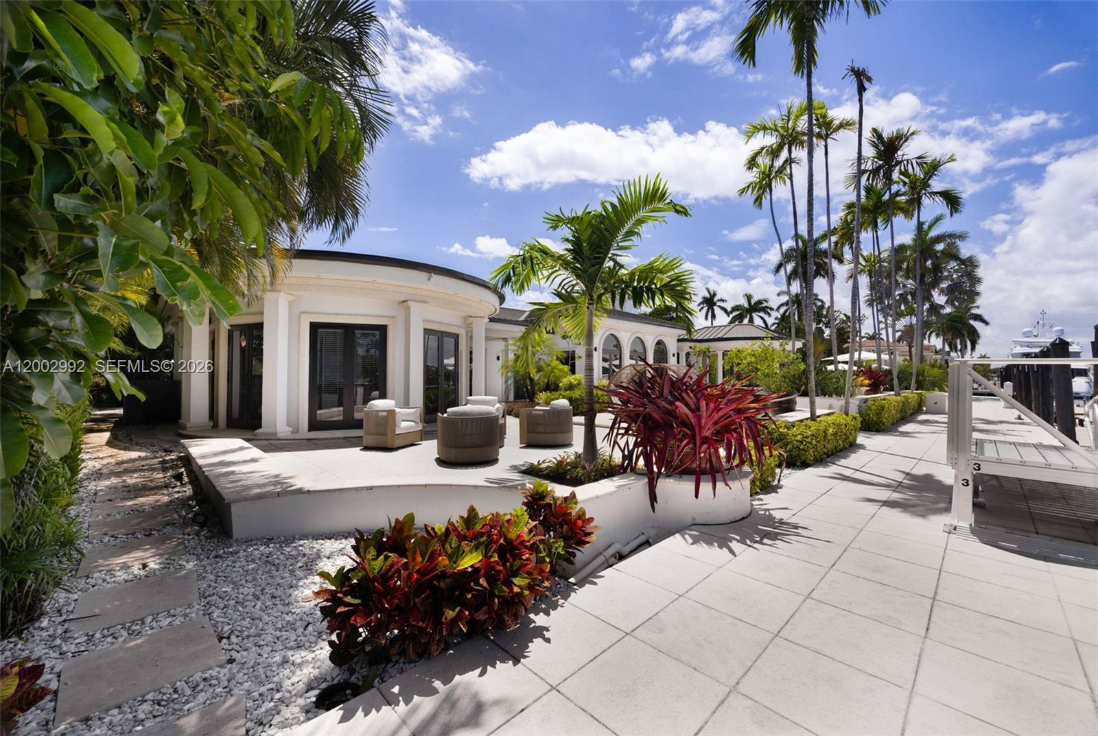2300 Aqua Vista Blvd, Fort Lauderdale FL 33301