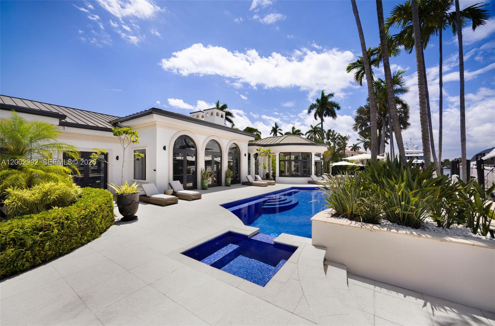 2300 Aqua Vista Blvd, Fort Lauderdale FL 33301