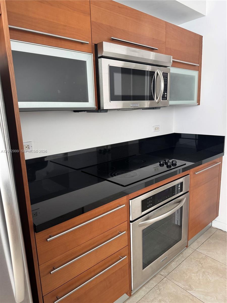 253 NE 2nd St #1108, Miami FL 33132