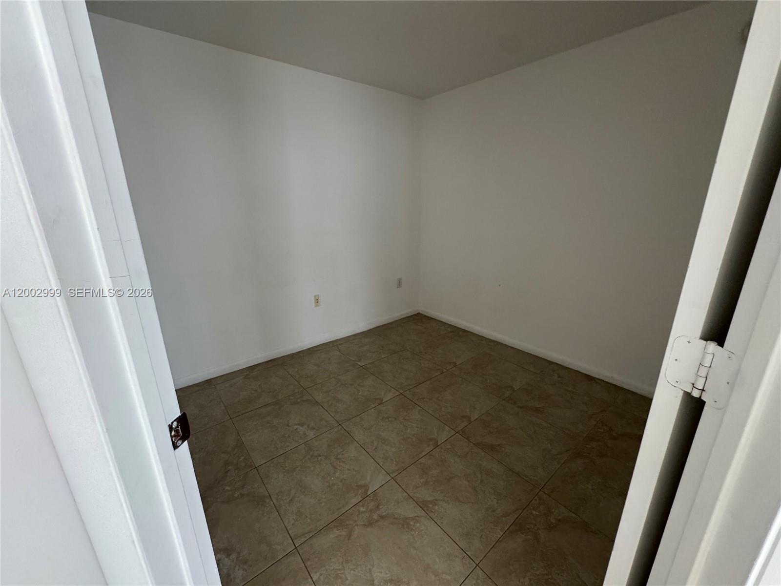 253 NE 2nd St #1108, Miami FL 33132