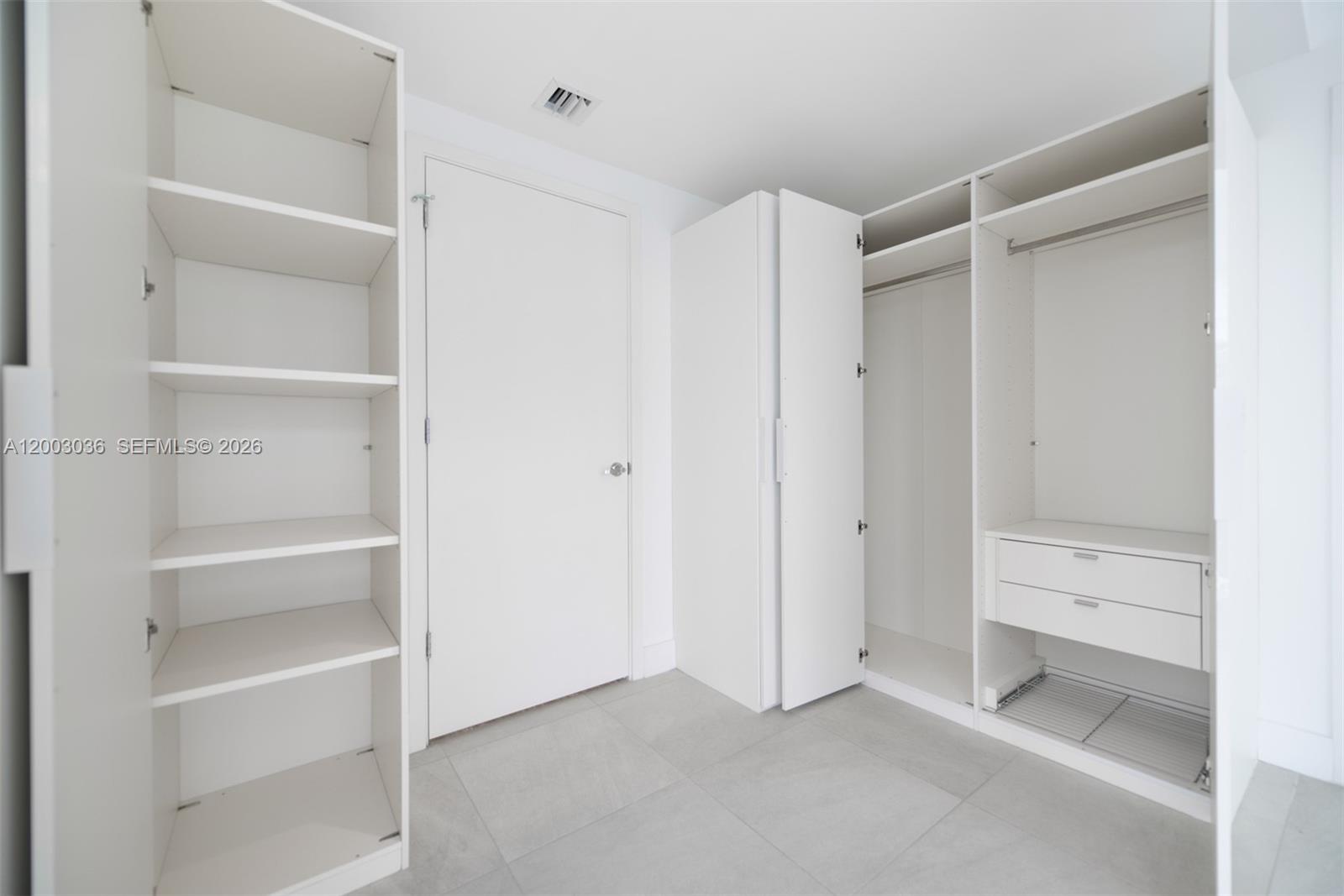 1010 Brickell Ave #2911, Miami FL 33131
