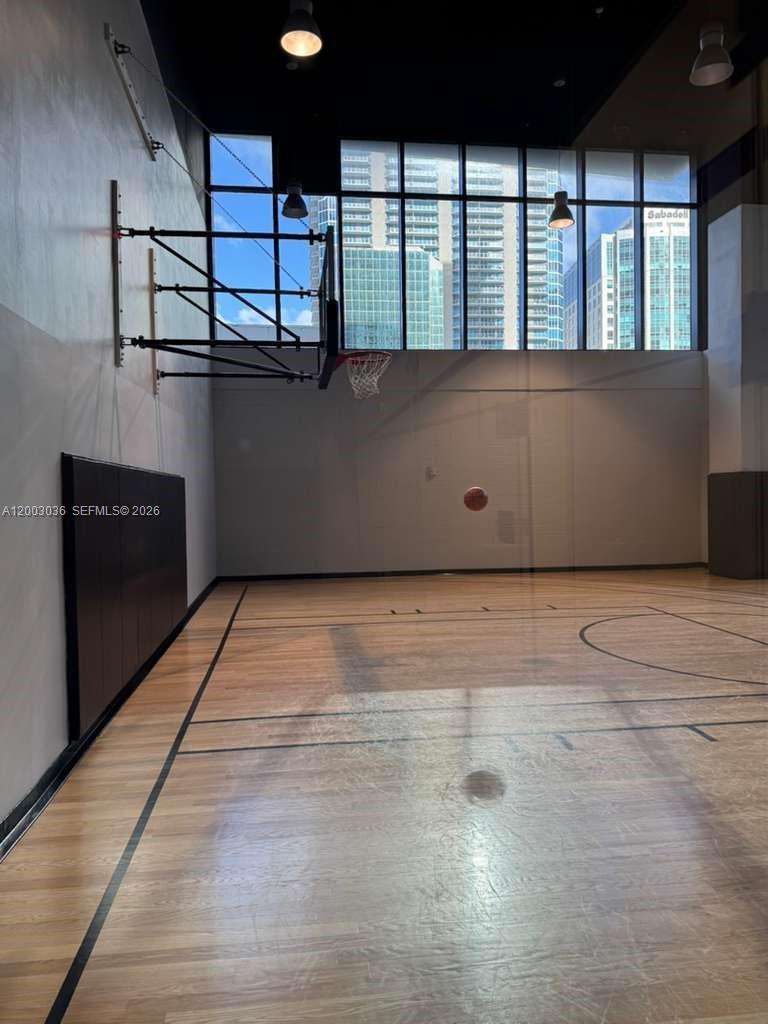 1010 Brickell Ave #2911, Miami FL 33131