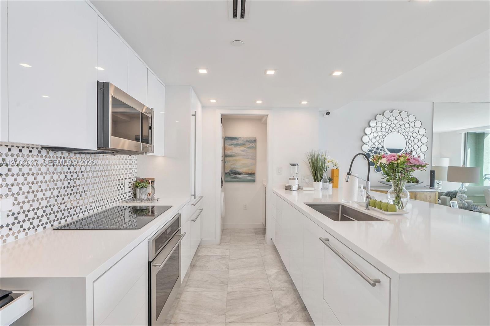 90 Alton Rd #1806, Miami Beach FL 33139