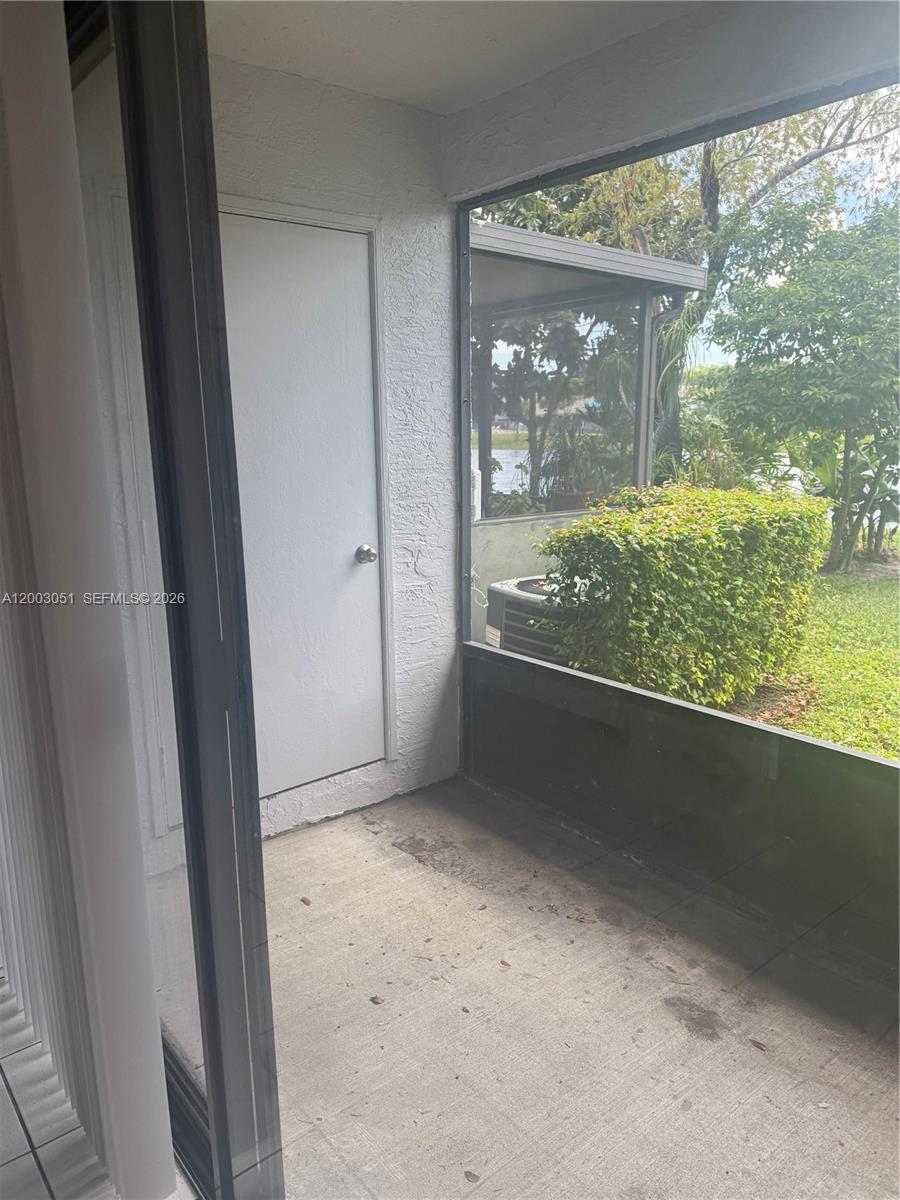 1815 NW 56th Ter #15, Lauderhill FL 33313