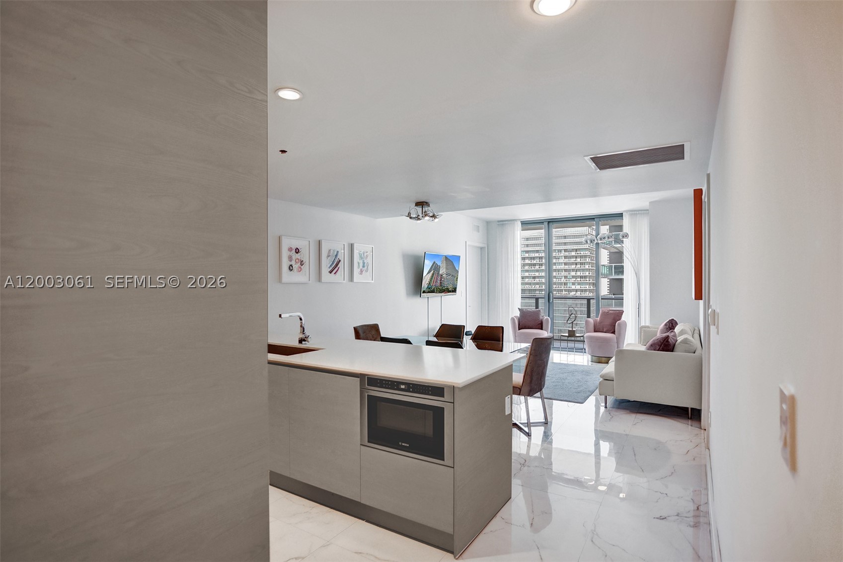 1300 S Miami Ave #3111, Miami FL 33130