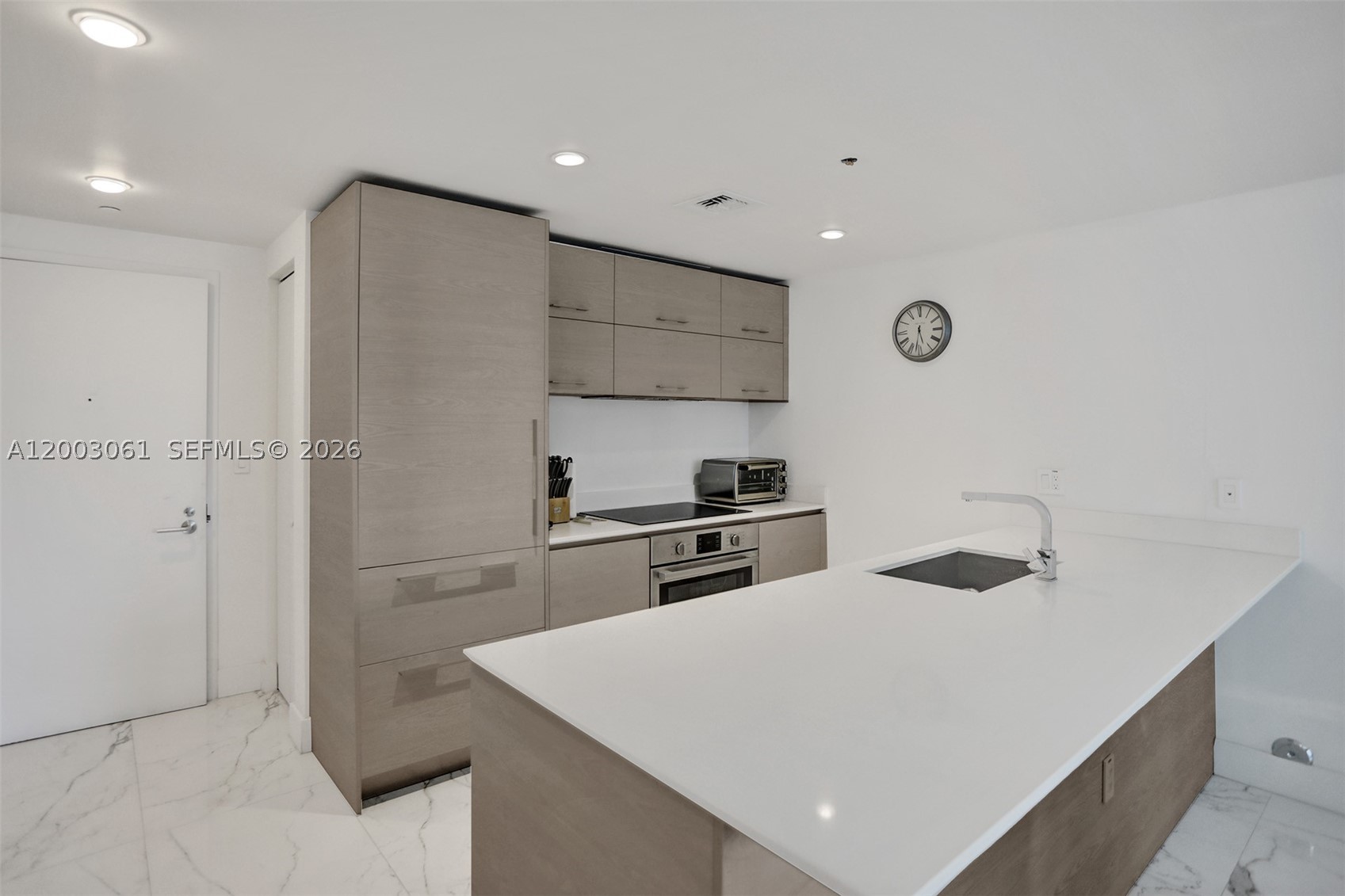 1300 S Miami Ave #3111, Miami FL 33130