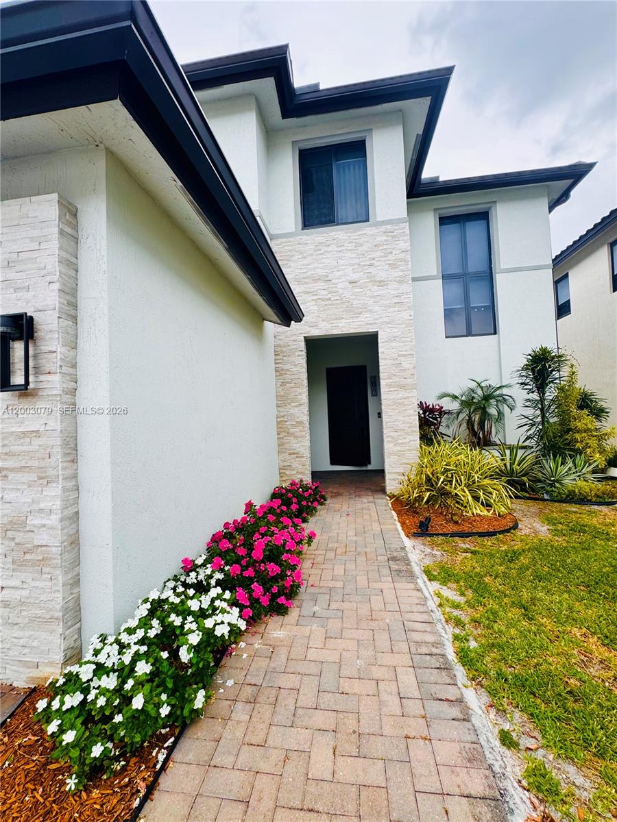 8108 NW 48th Ter #8108, Doral FL 33166