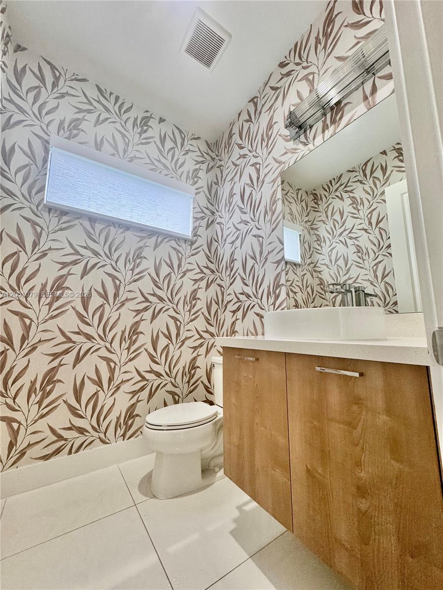 8108 NW 48th Ter #8108, Doral FL 33166