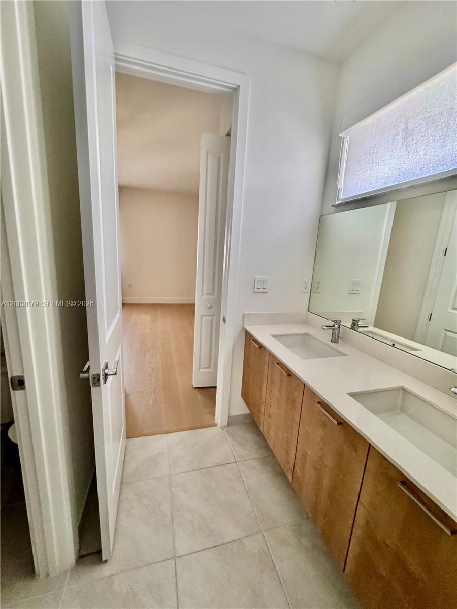 8108 NW 48th Ter #8108, Doral FL 33166