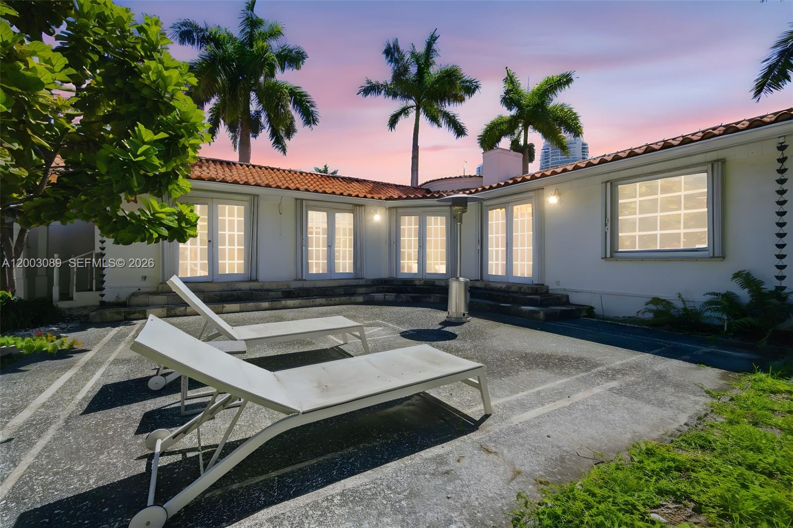 2300 S Miami Ave, Miami FL 33129
