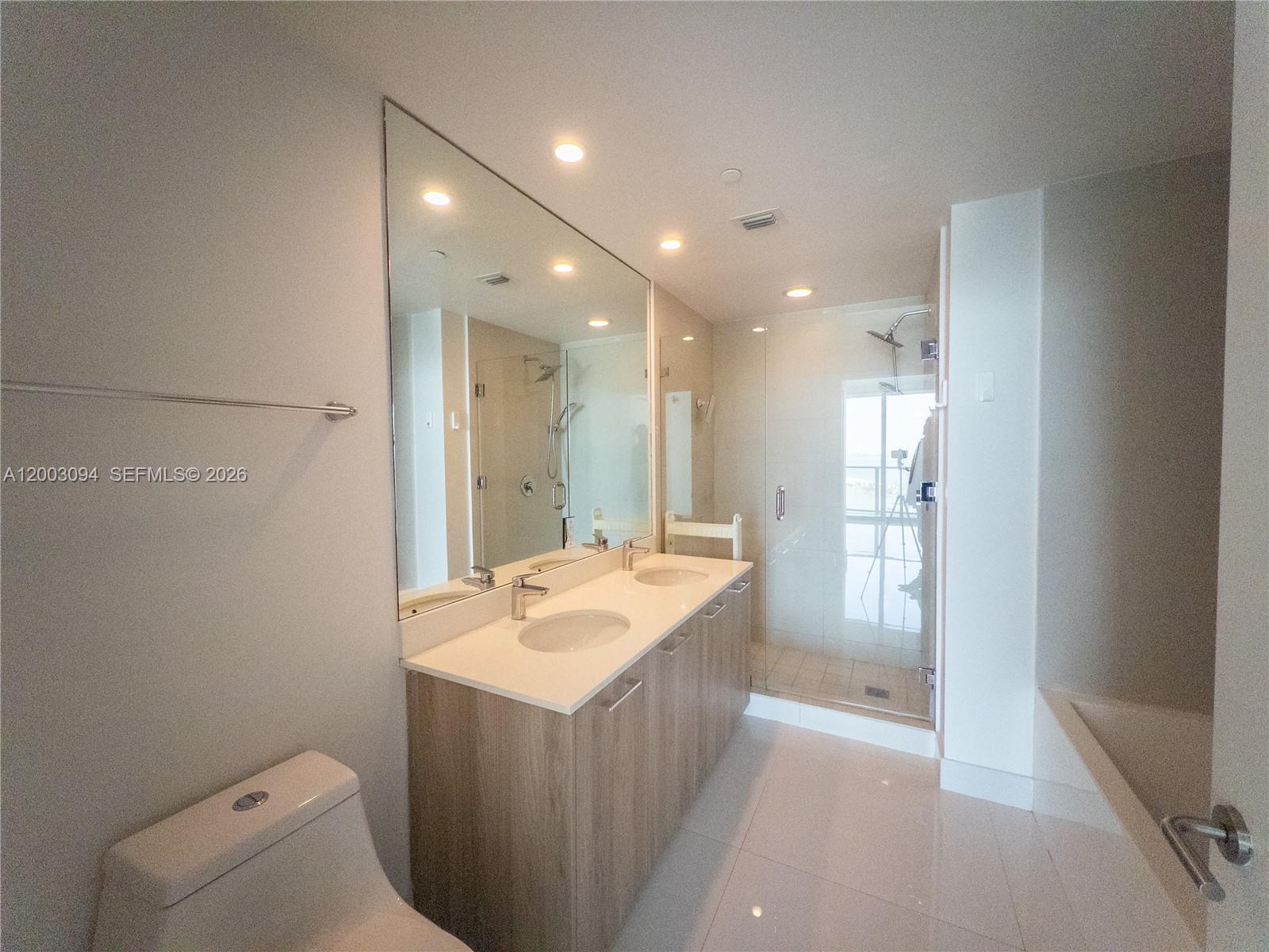 501 NE 31st St #1701, Miami FL 33137
