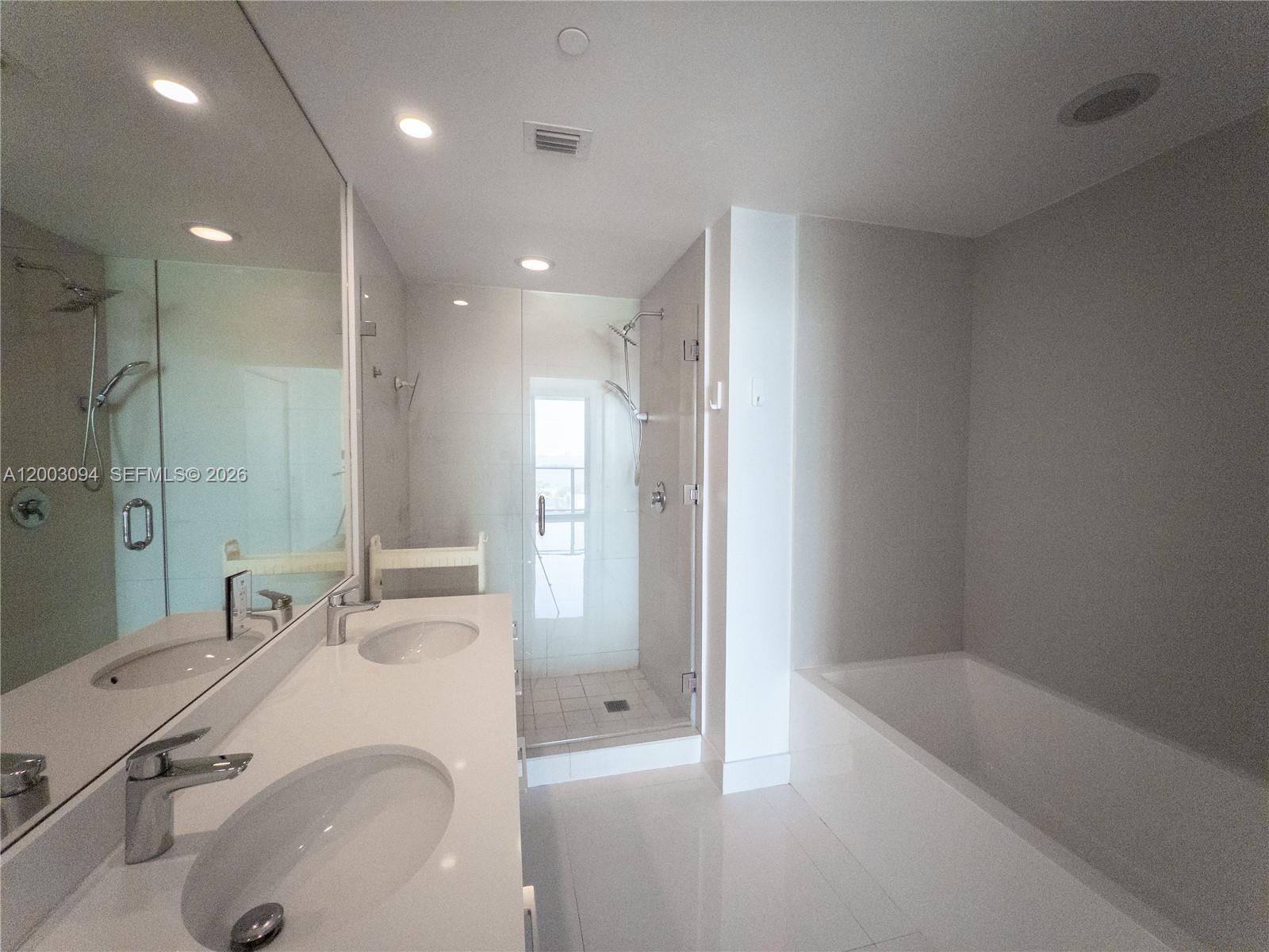 501 NE 31st St #1701, Miami FL 33137