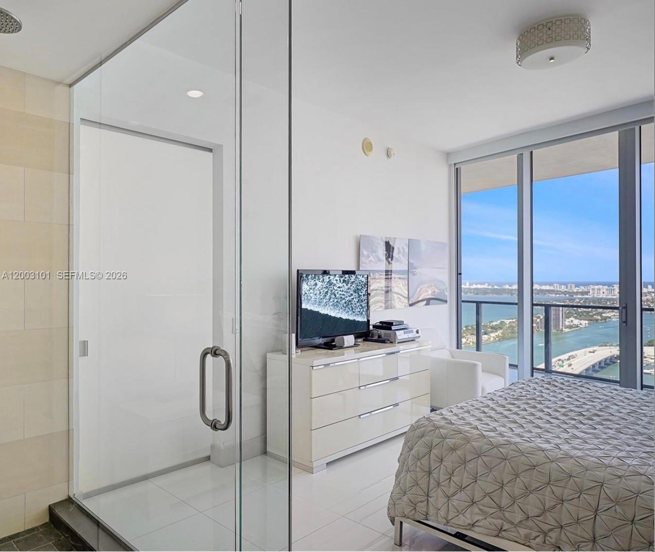 1100 Biscayne Blvd #4803, Miami FL 33132