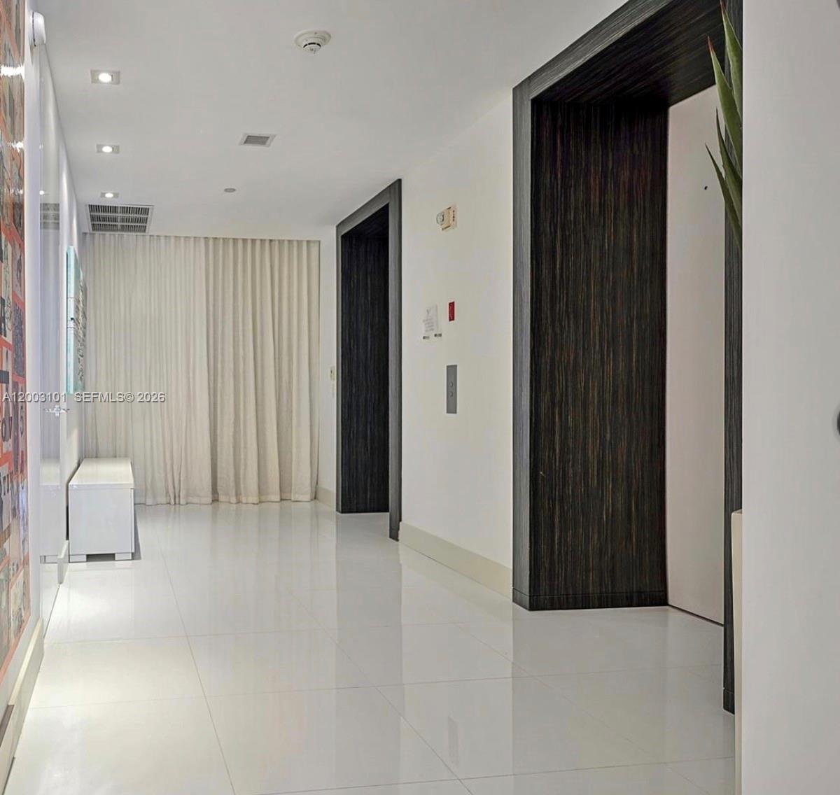 1100 Biscayne Blvd #4803, Miami FL 33132