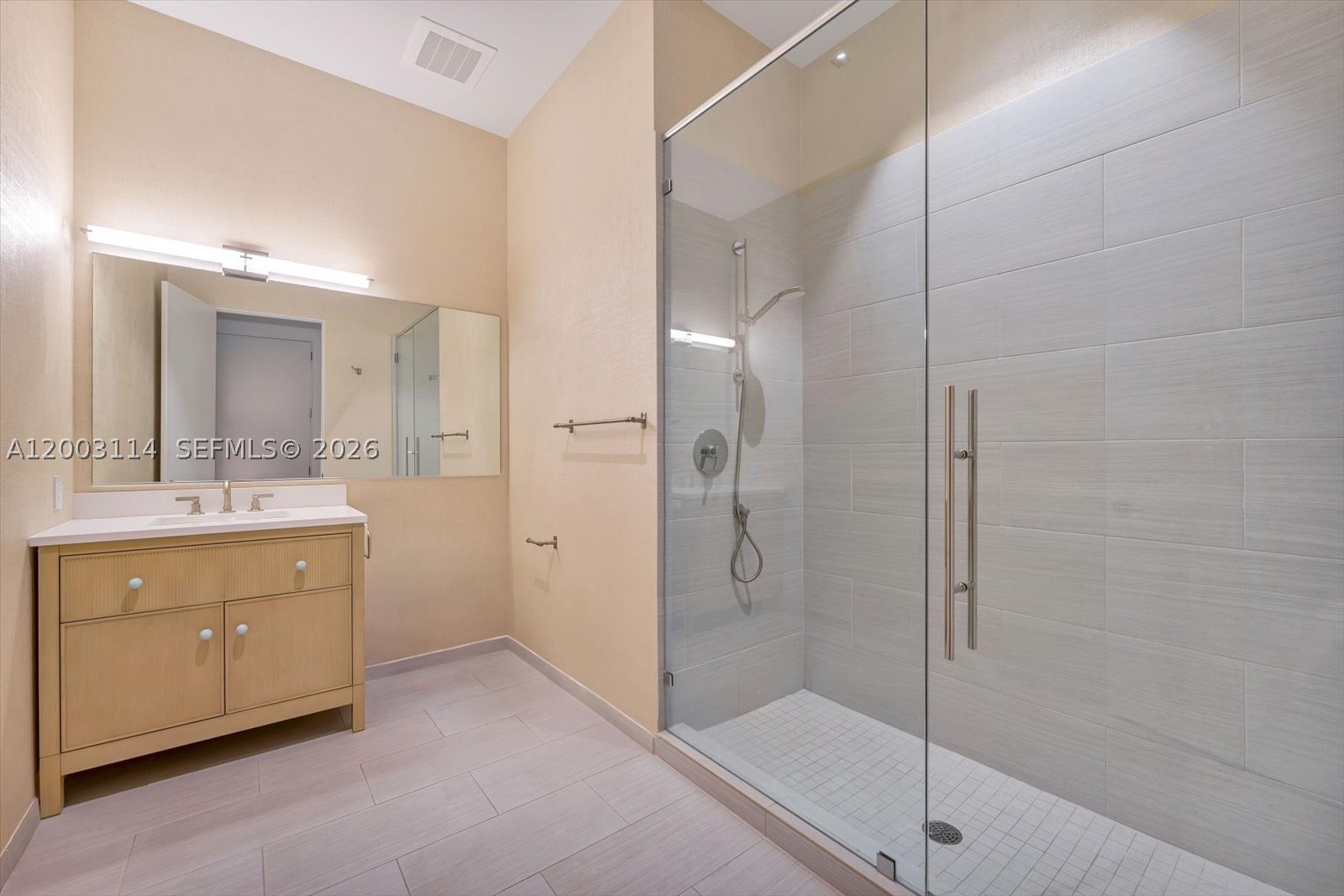 2675 S Bayshore Dr #602S, Miami FL 33133