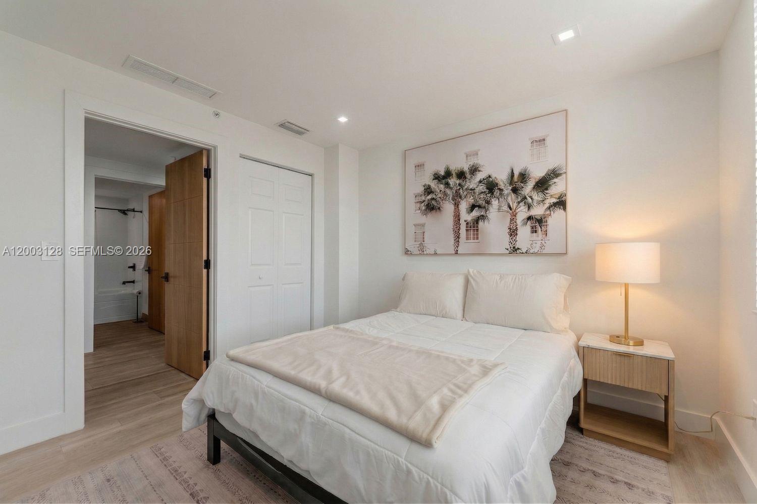 1300 Ponce De Leon Blvd #815, Coral Gables FL 33134