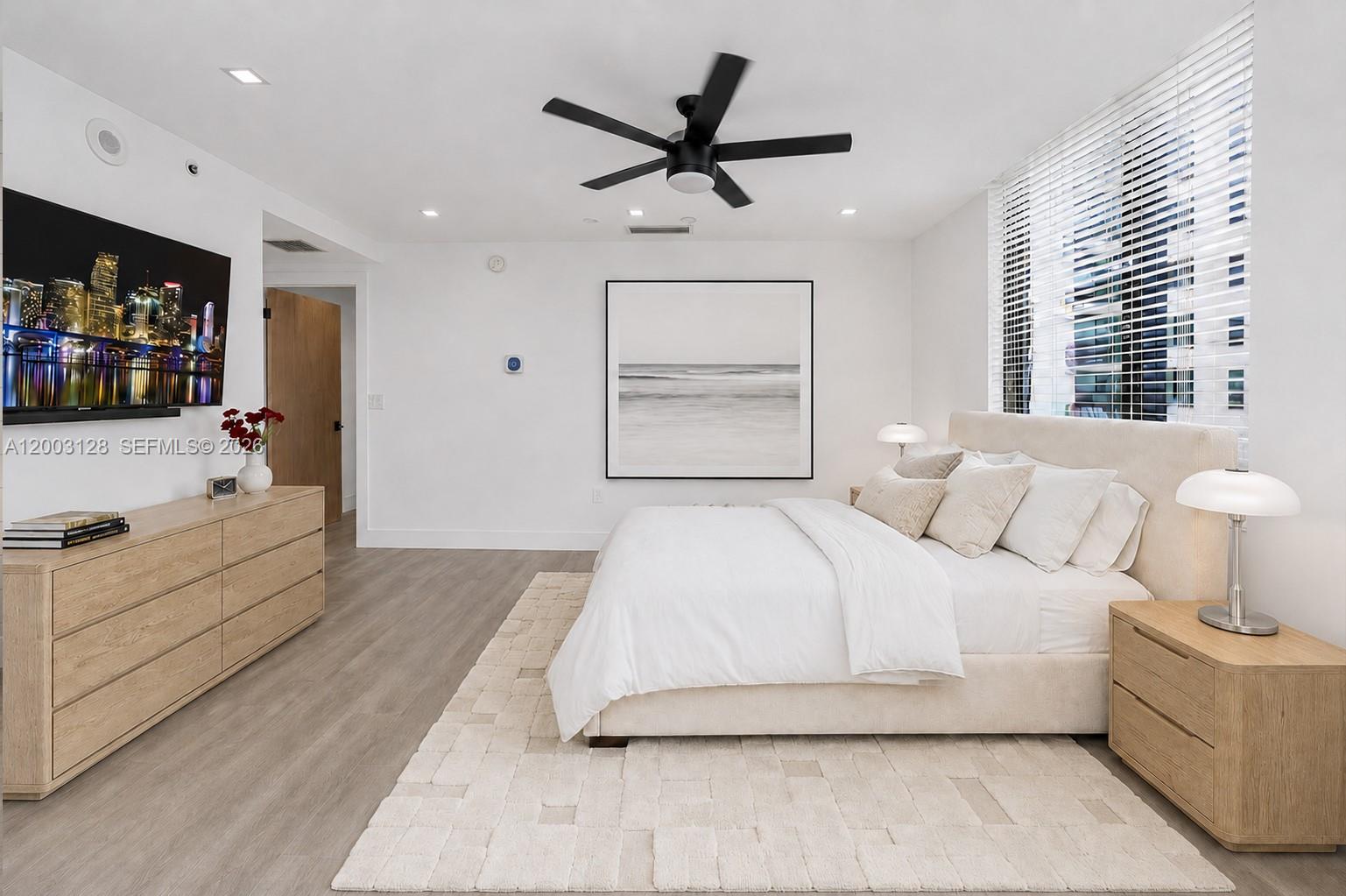 1300 Ponce De Leon Blvd #815, Coral Gables FL 33134