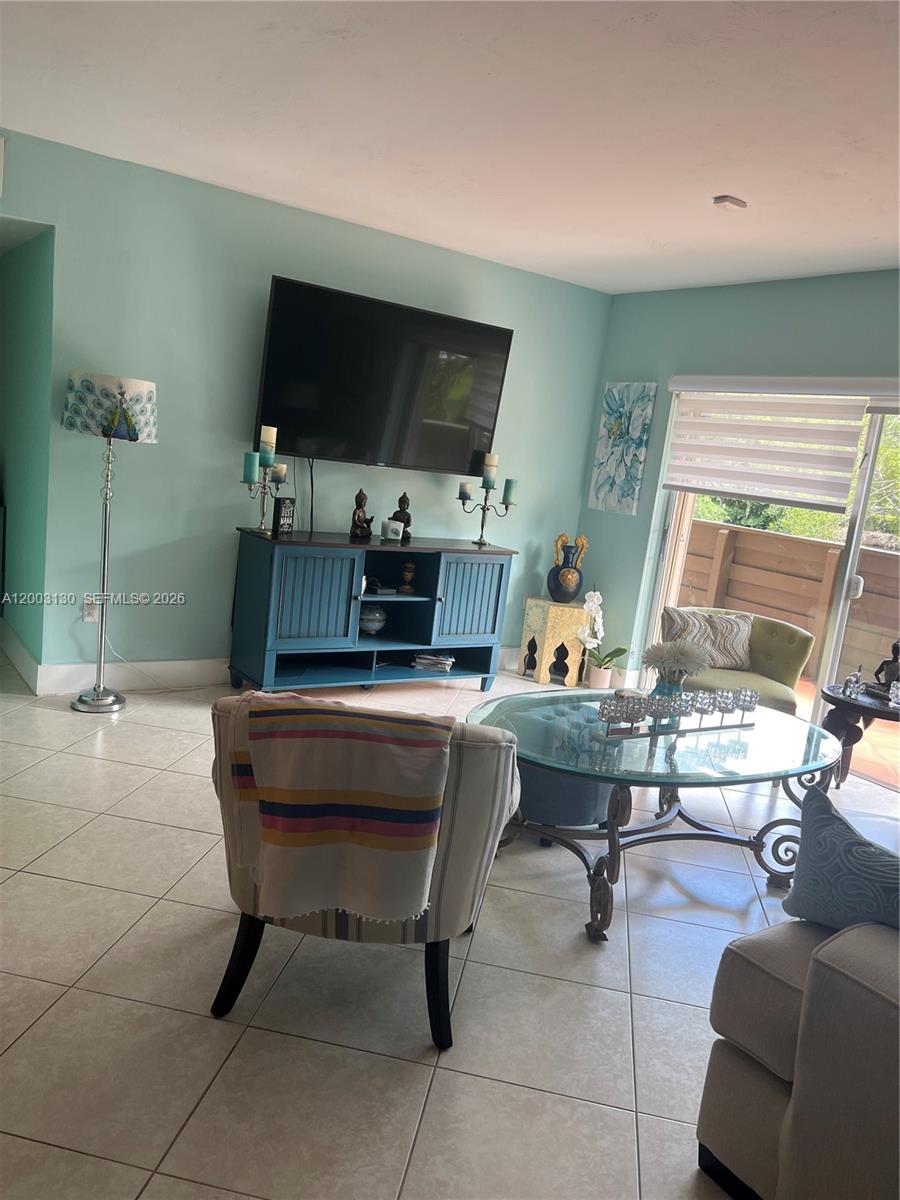 8335 SW 72nd Ave #212D, Miami FL 33143