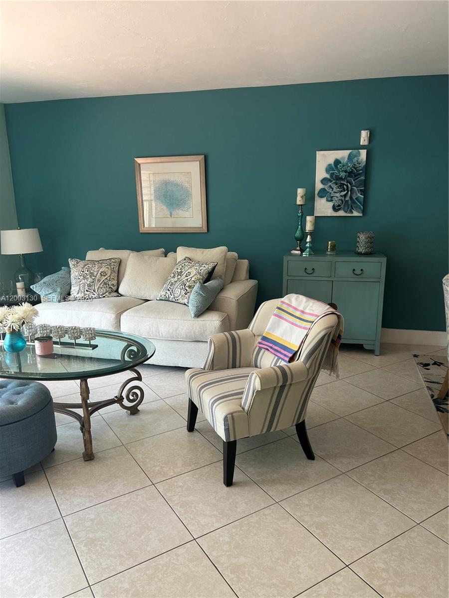 8335 SW 72nd Ave #212D, Miami FL 33143
