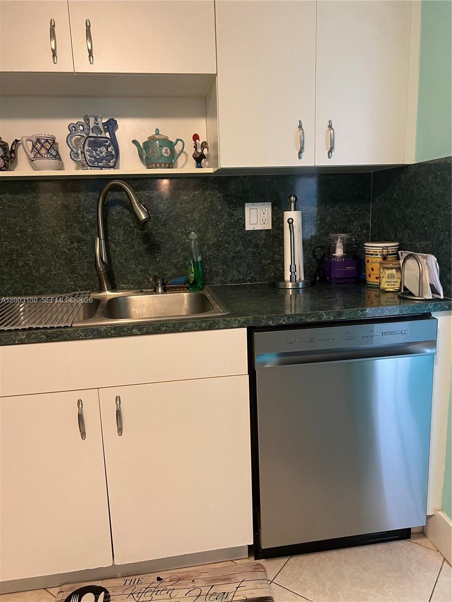 8335 SW 72nd Ave #212D, Miami FL 33143