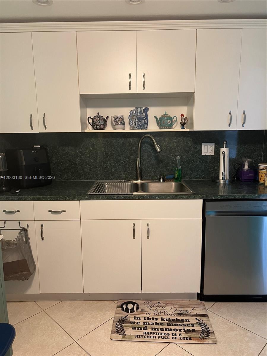 8335 SW 72nd Ave #212D, Miami FL 33143