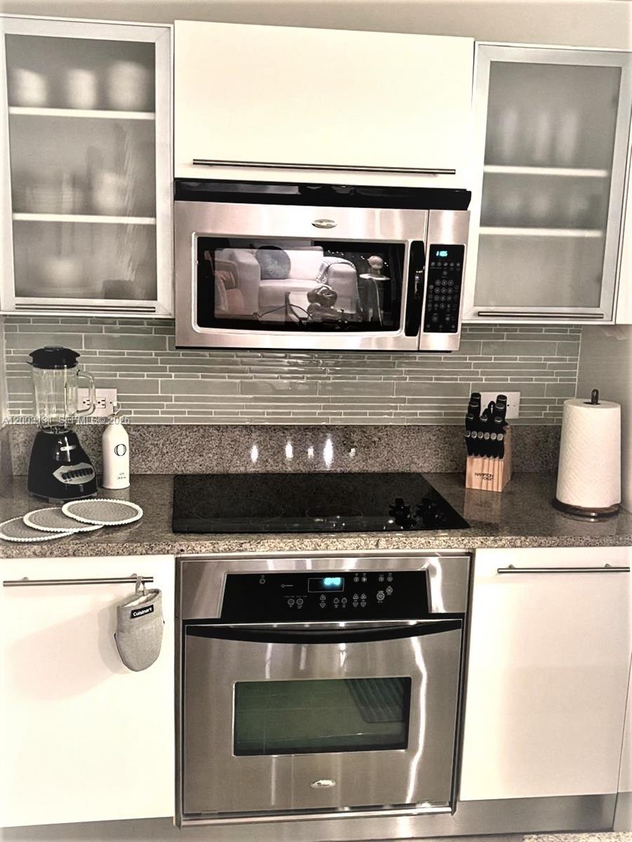 888 Biscayne Blvd #4310, Miami FL 33132