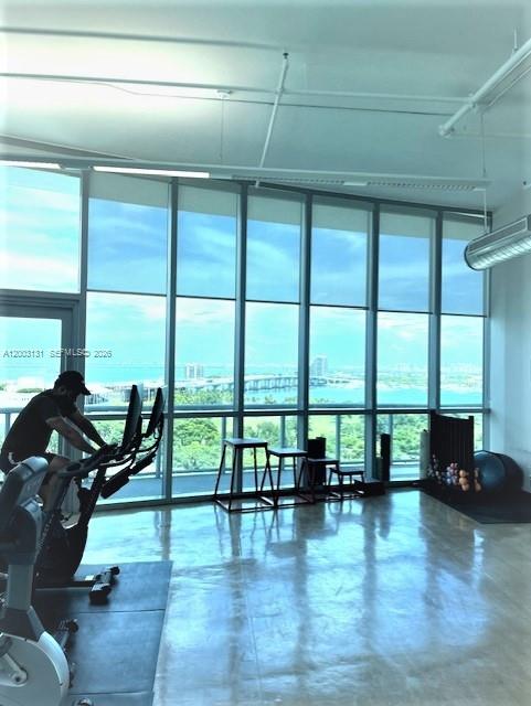 888 Biscayne Blvd #4310, Miami FL 33132