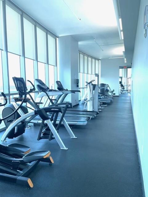 888 Biscayne Blvd #4310, Miami FL 33132
