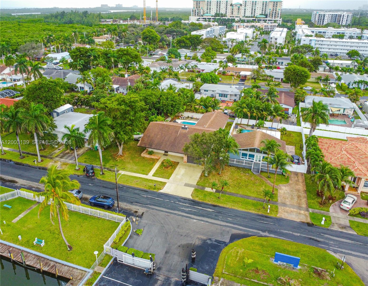 614 NE 3rd St, Dania Beach FL 33004
