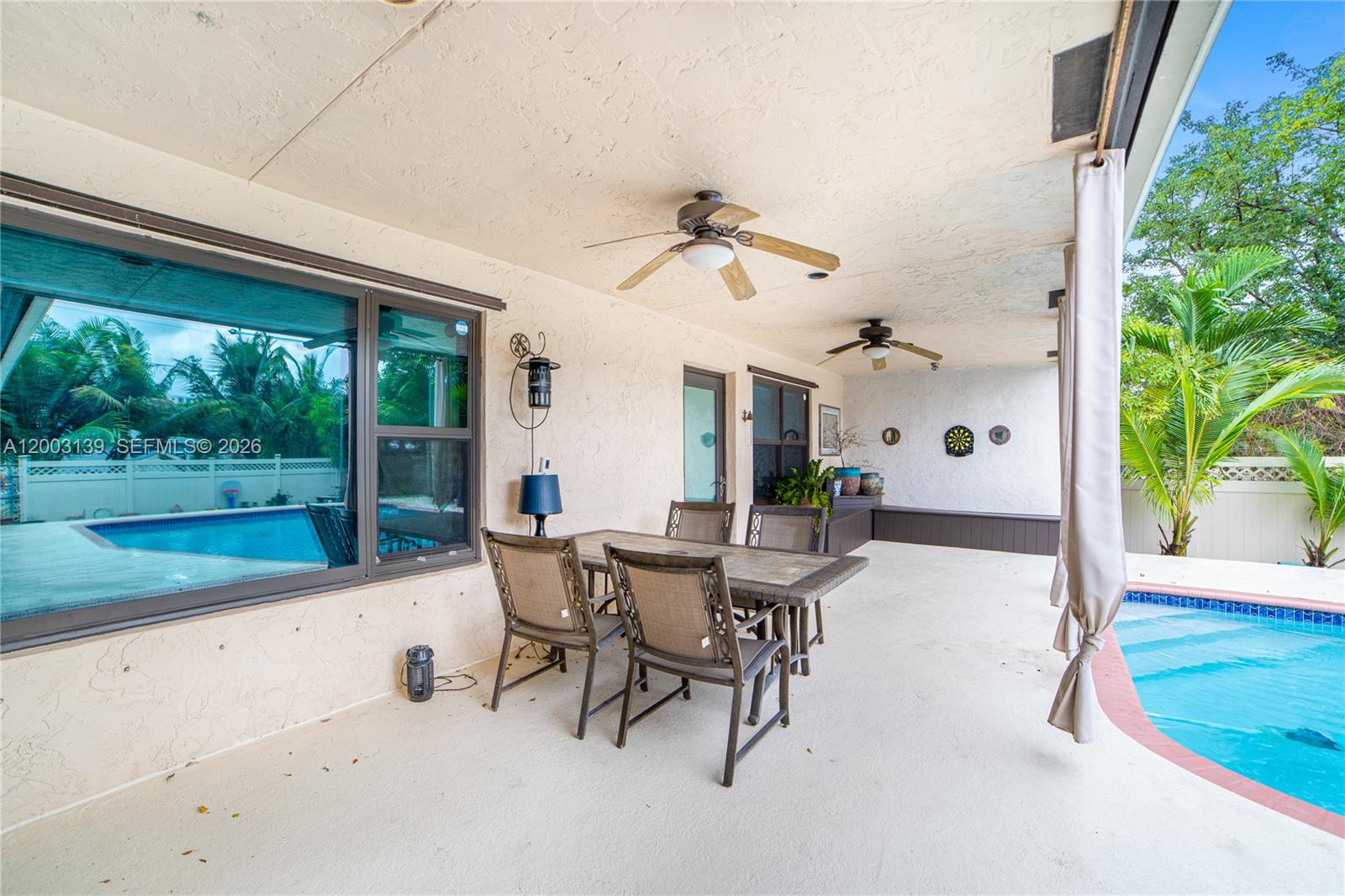 614 NE 3rd St, Dania Beach FL 33004