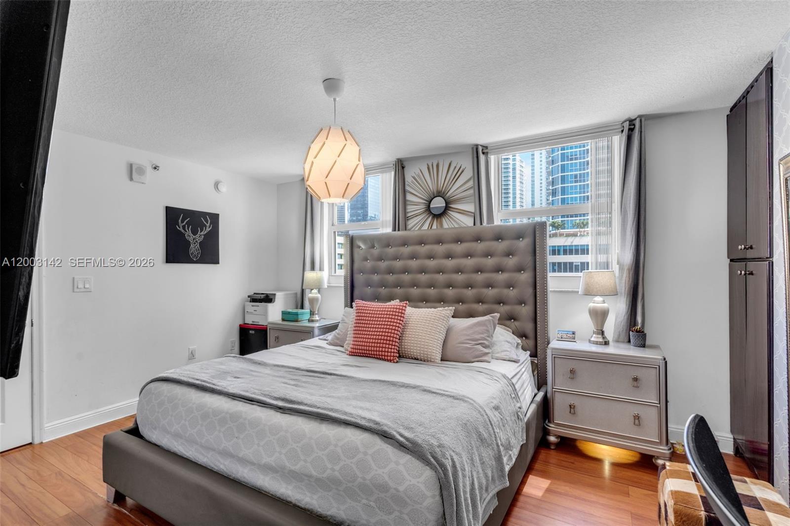 1200 Brickell Bay Dr #1924, Miami FL 33131