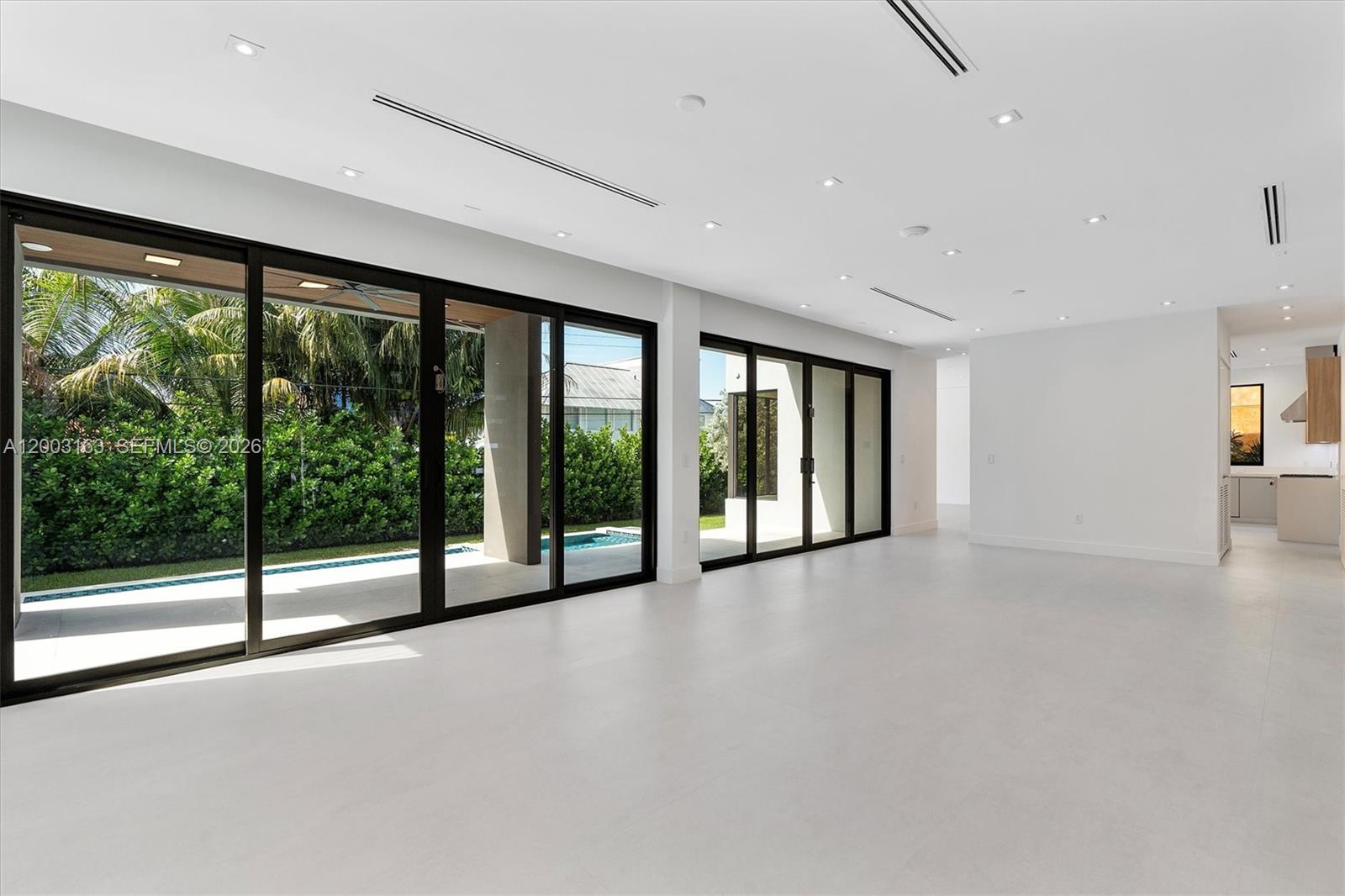 760 Woodcrest Rd, Key Biscayne FL 33149