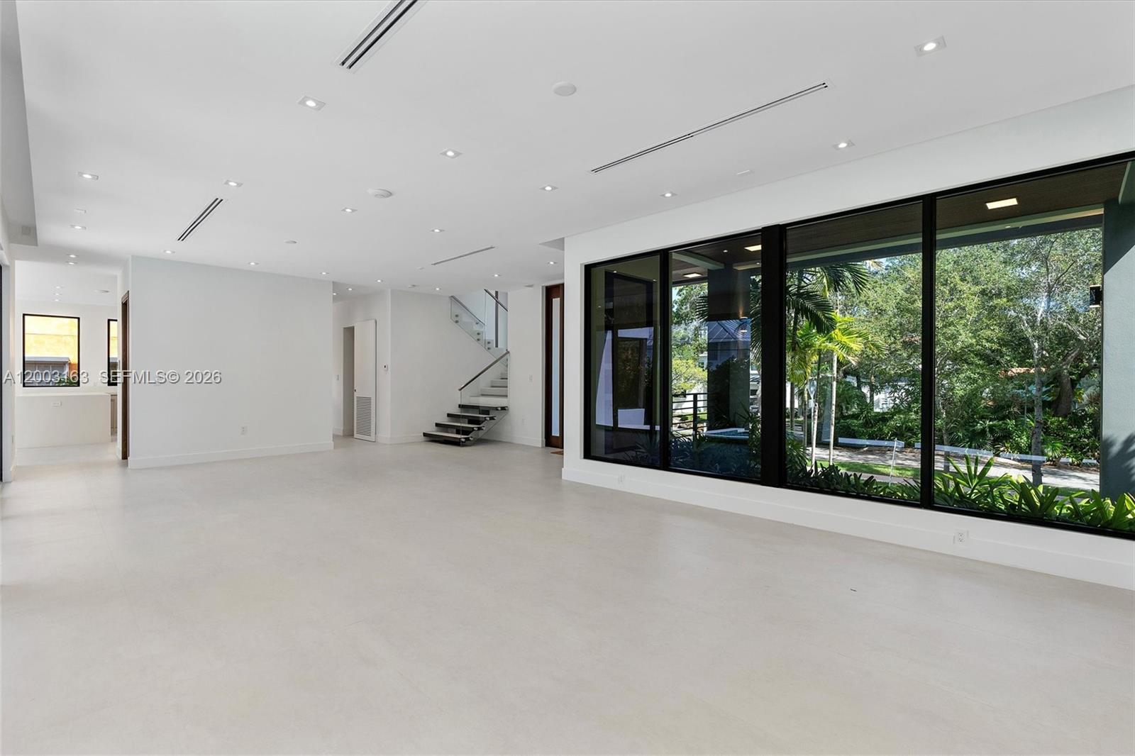760 Woodcrest Rd, Key Biscayne FL 33149