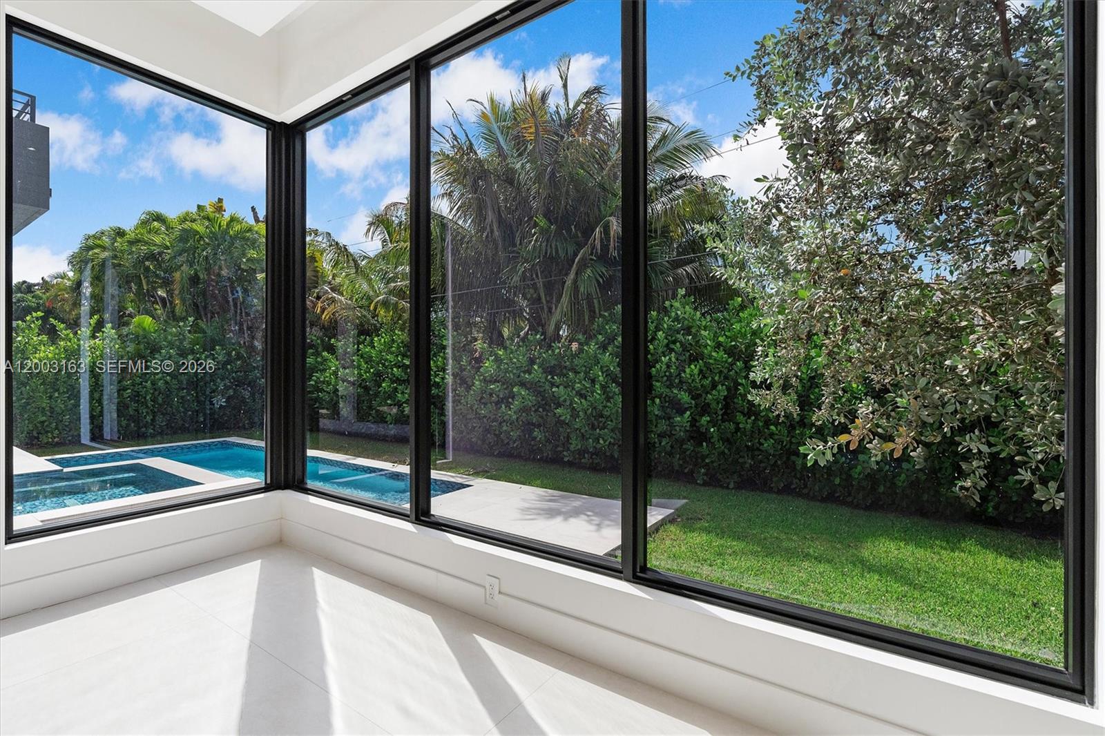 760 Woodcrest Rd, Key Biscayne FL 33149