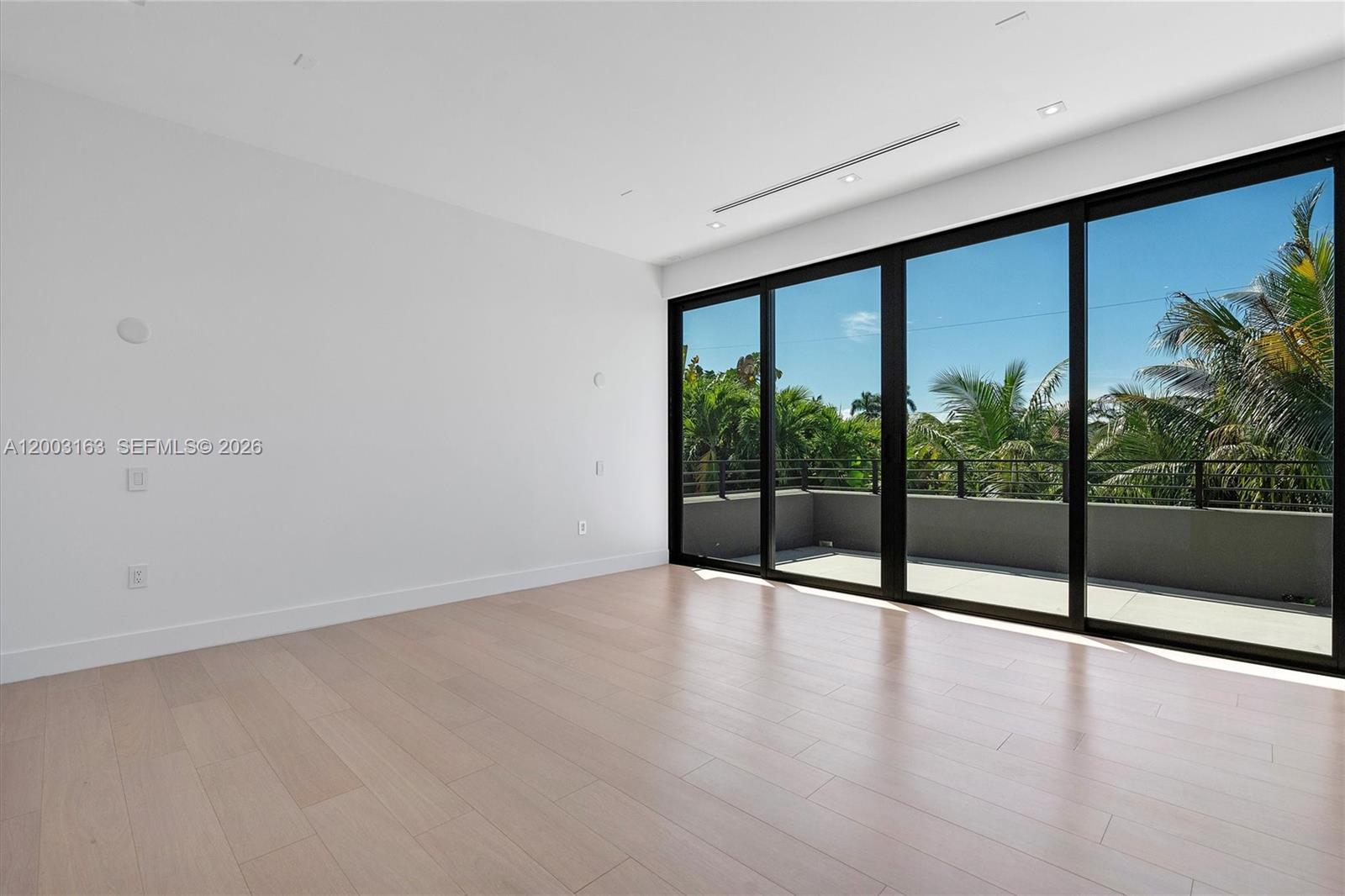 760 Woodcrest Rd, Key Biscayne FL 33149