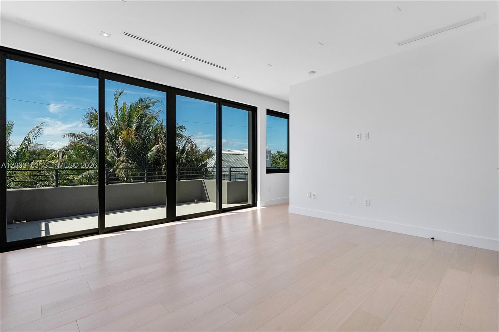 760 Woodcrest Rd, Key Biscayne FL 33149